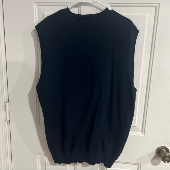 Izod Argyle Sweater Vest Size XL - Picture 2 of 5